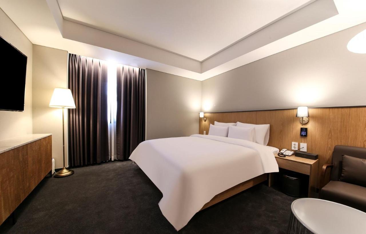 Gwangju Hound Hotel Gwangju Metropolitan City Exterior foto