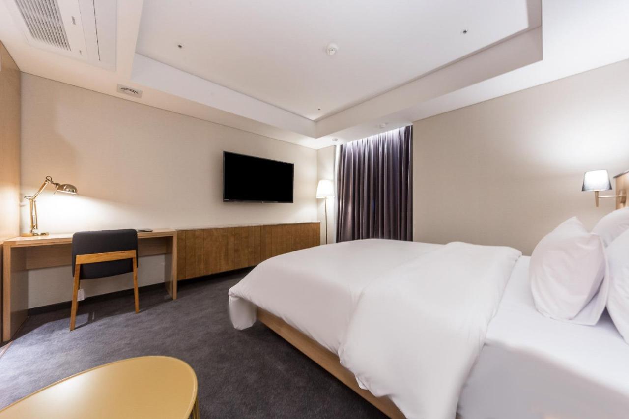 Gwangju Hound Hotel Gwangju Metropolitan City Exterior foto